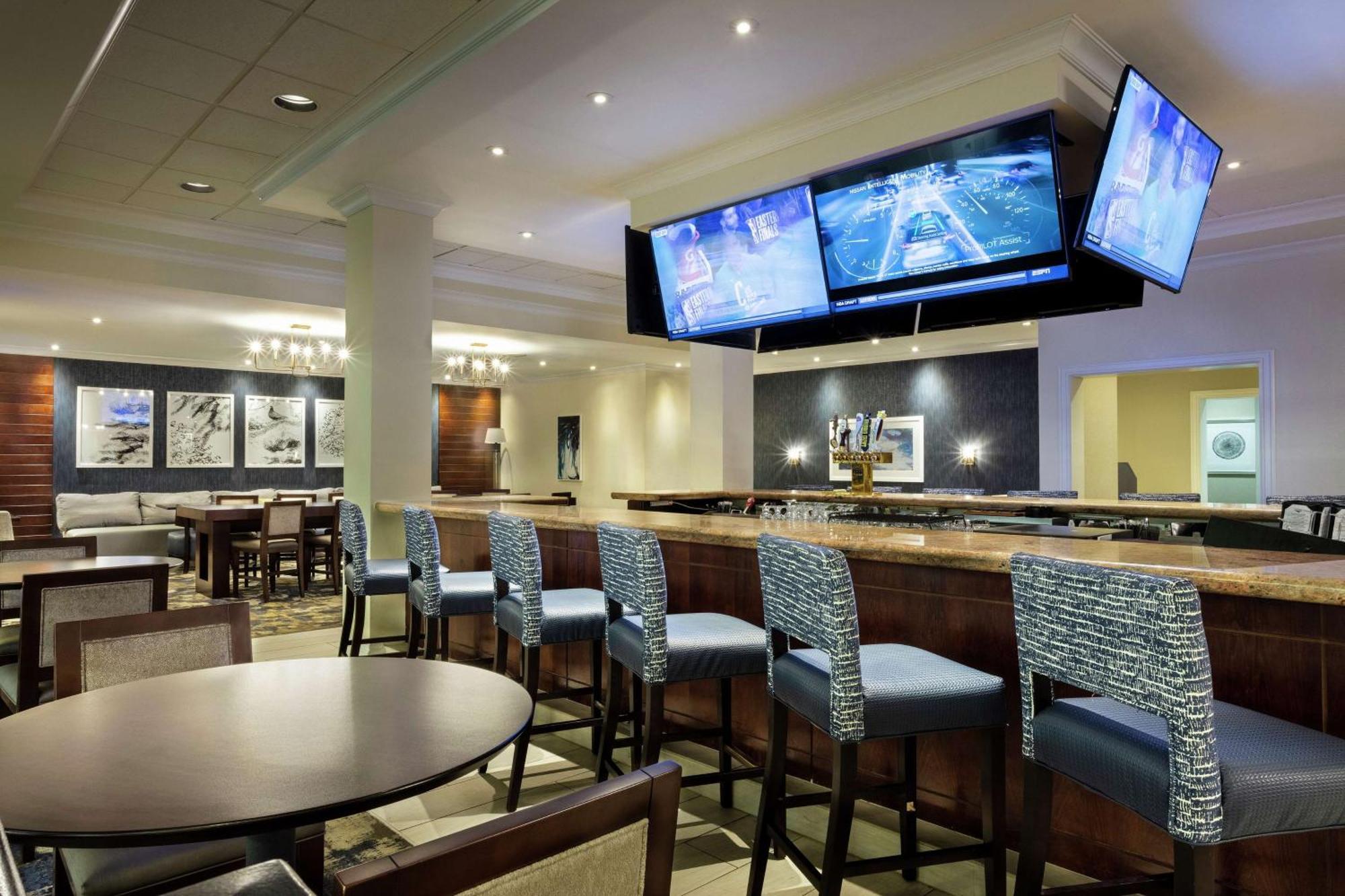 Doubletree By Hilton Hotel Columbia Exterior foto